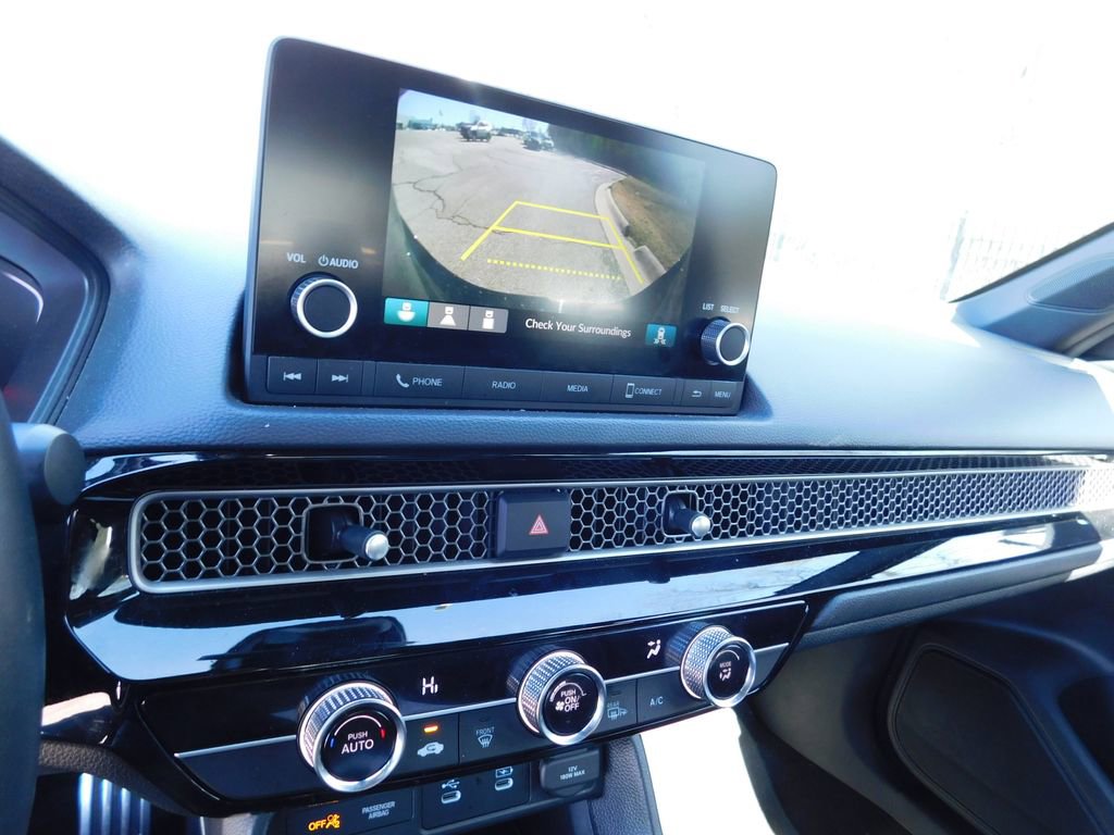 Used 2025 Honda Civic Sport image 10