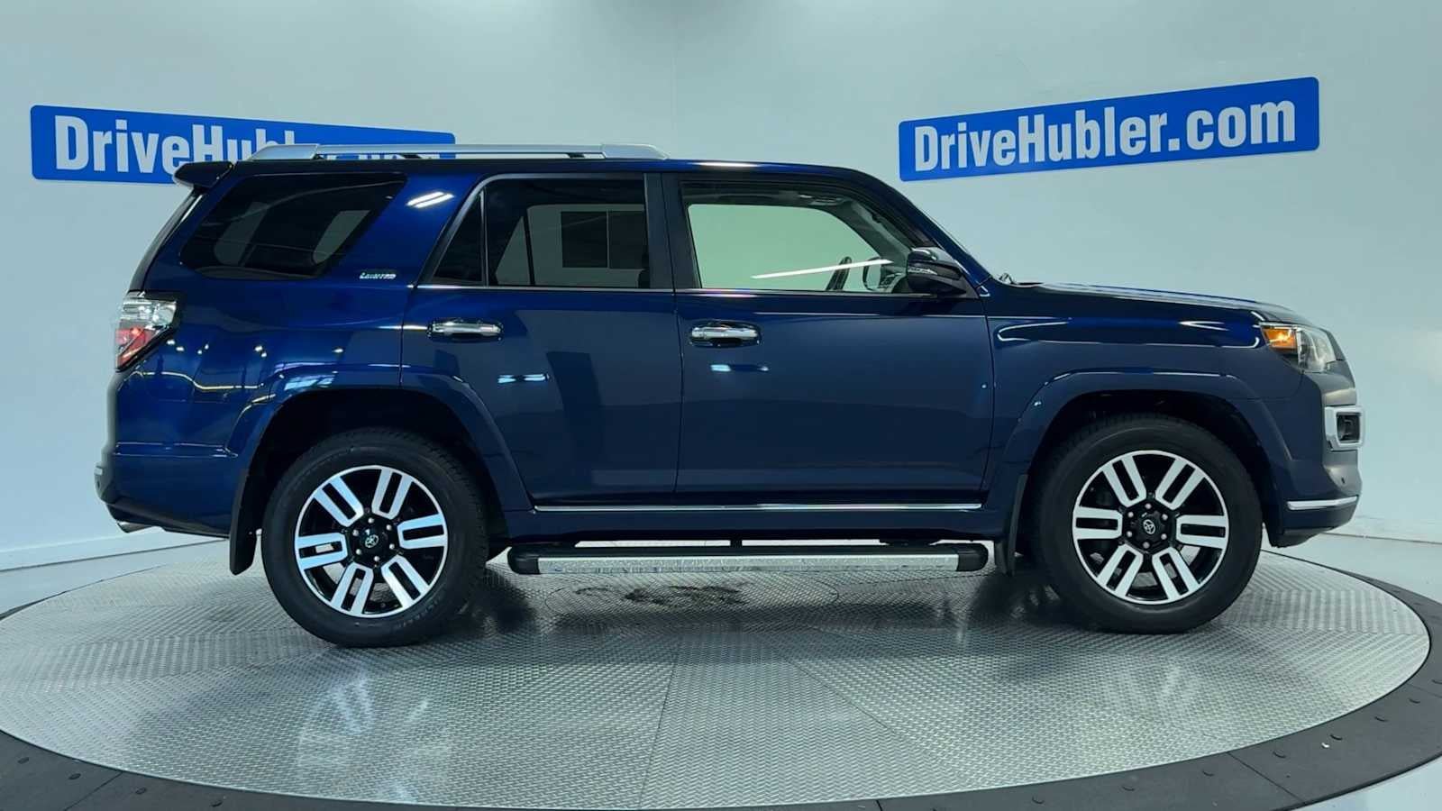 Used 2020 Toyota 4Runner Limited AWD/4WD image 9