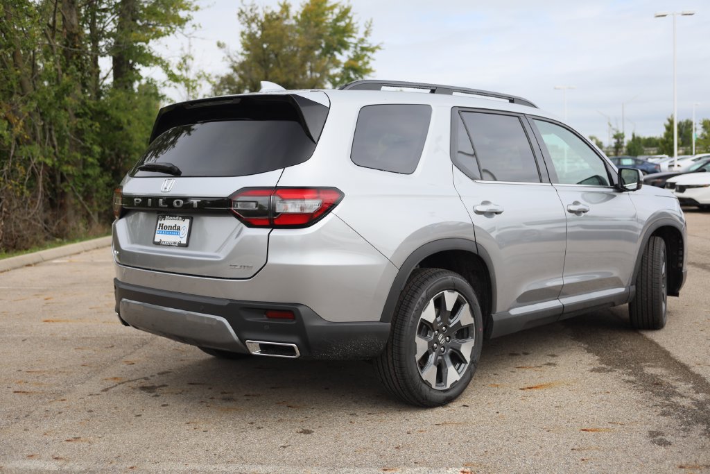 New 2026 Honda Pilot Elite image 6
