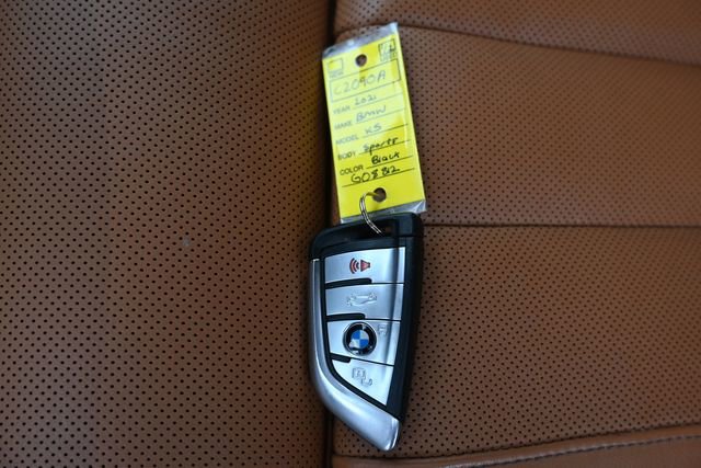 Used 2021 BMW X5 M50i w/ Dynamic Handling Package image 29