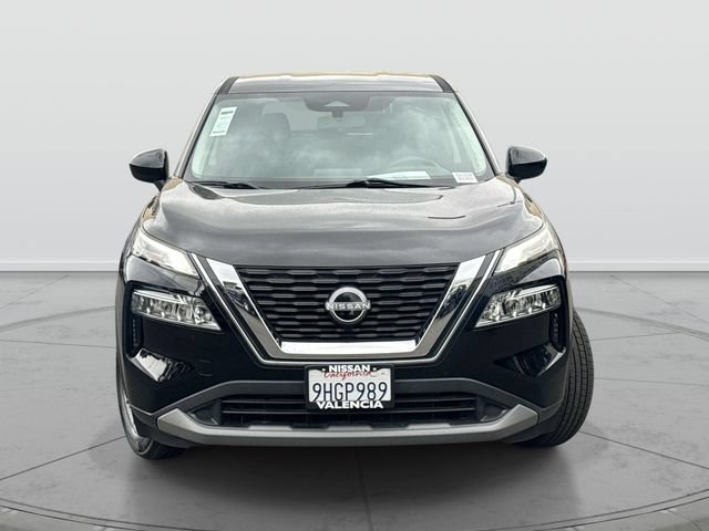 Certified 2023 Nissan Rogue SV FWD image 2