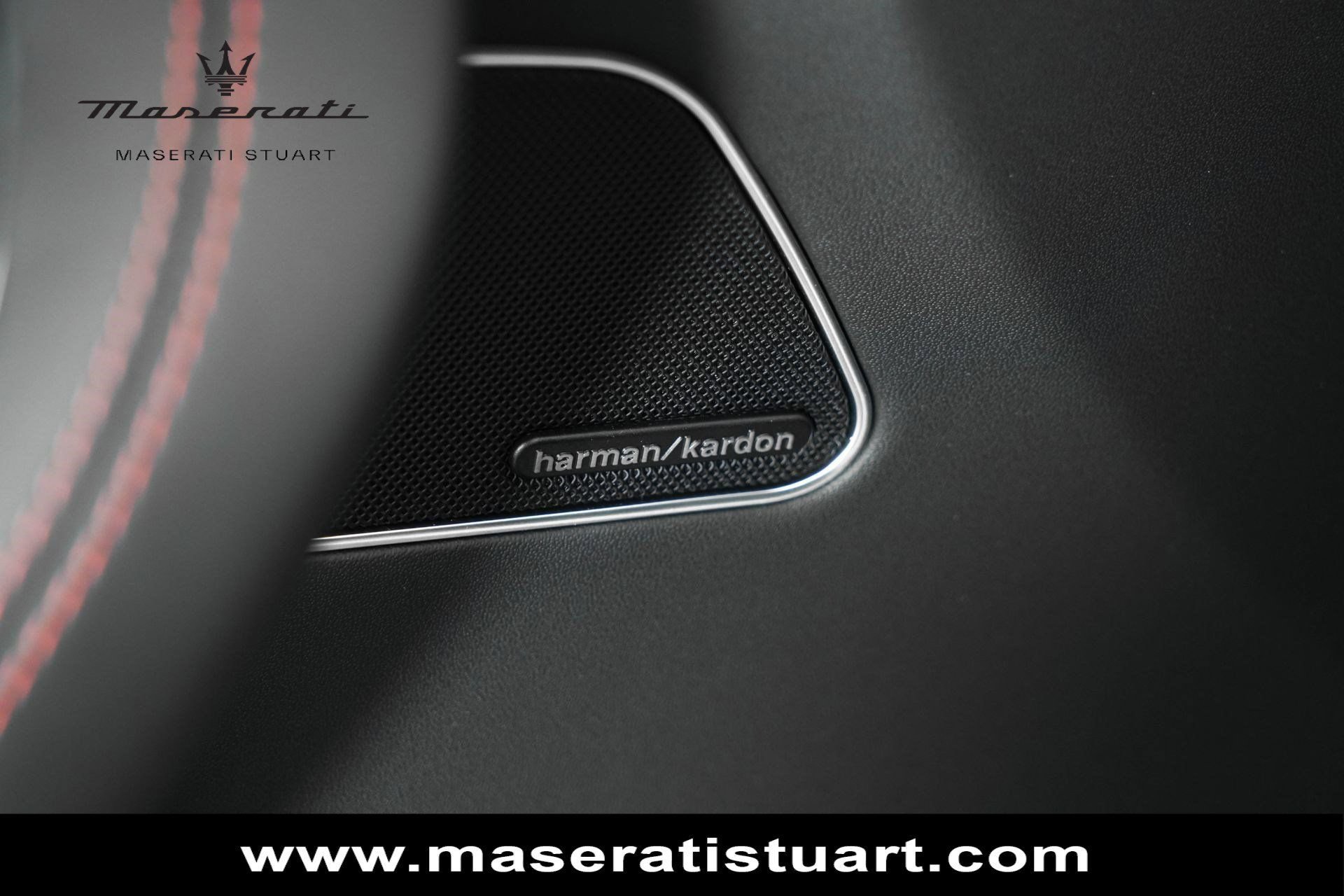 New 2024 Maserati Levante GT Ultima AWD/4WD image 22