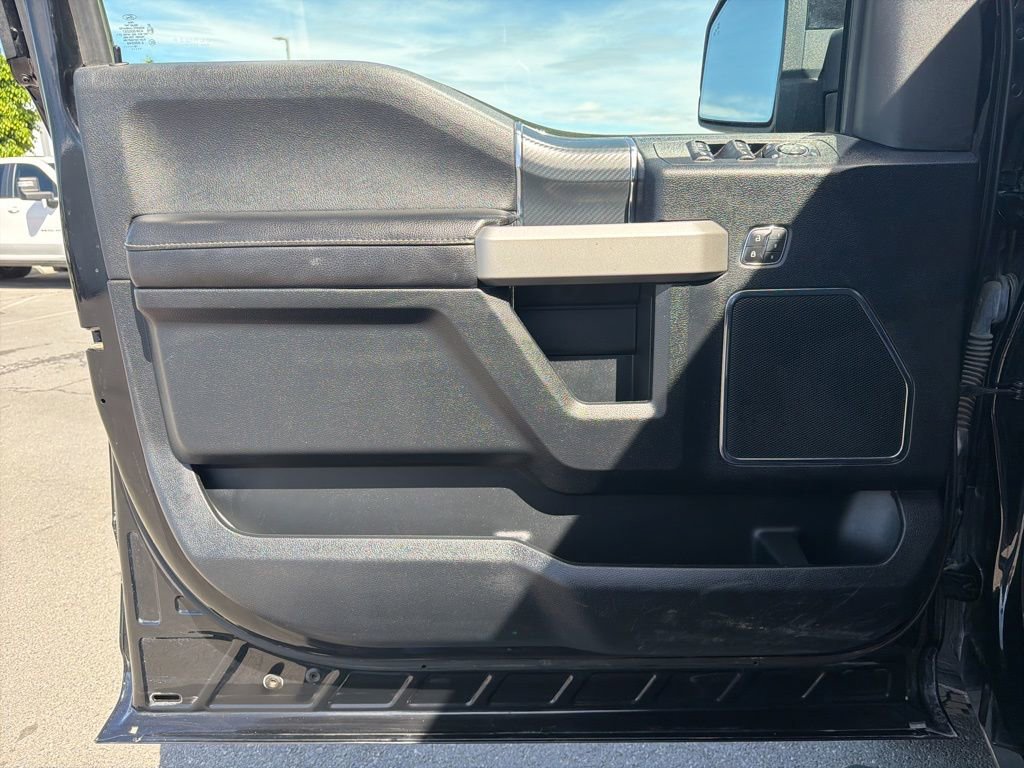 Used 2018 Ford F150 Lariat w/ Equipment Group 502A Luxury image 6