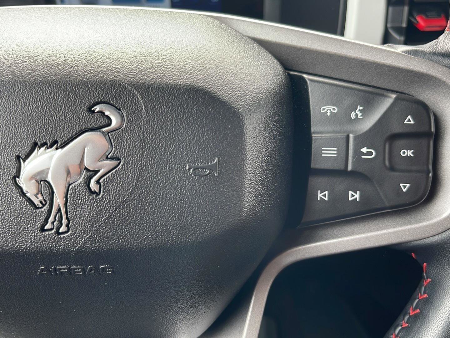 Used 2023 Ford Bronco Heritage Edition image 31