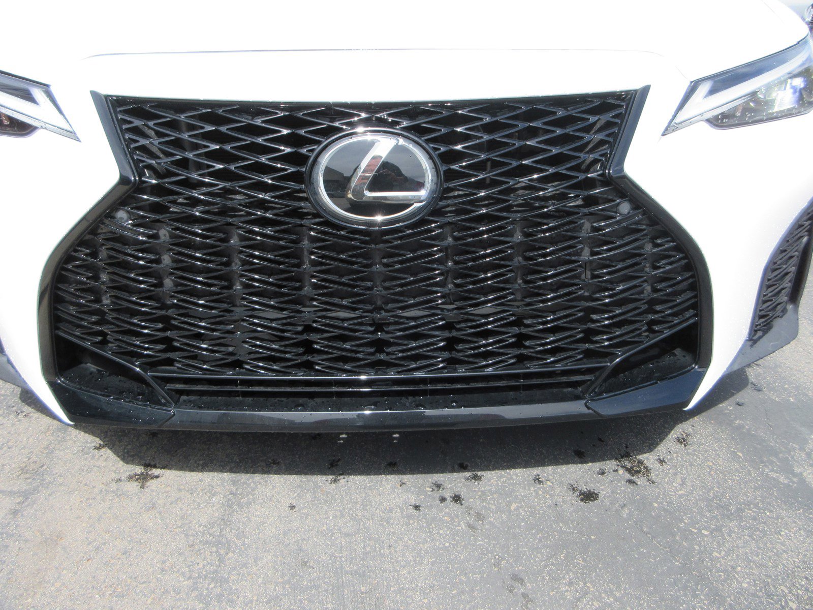 Used 2023 Lexus IS 350 F Sport w/ Memory Package image 15