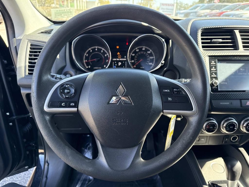 Used 2021 Mitsubishi Outlander Sport 2.0 ES image 25