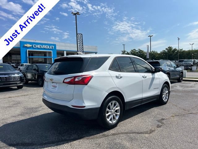 Used 2019 Chevrolet Equinox LS FWD image 3