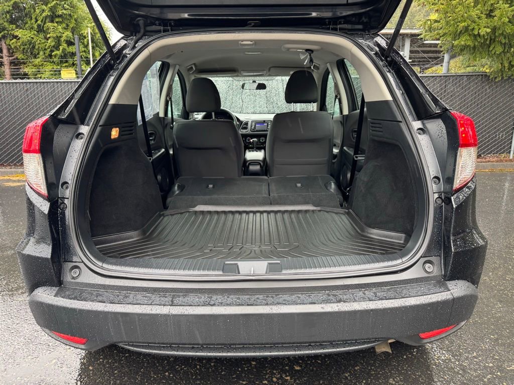 Used 2021 Honda HR-V LX image 22
