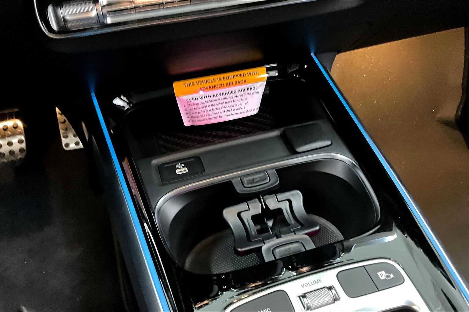 New 2025 Mercedes-Benz GLB 35 AMG 4MATIC image 19