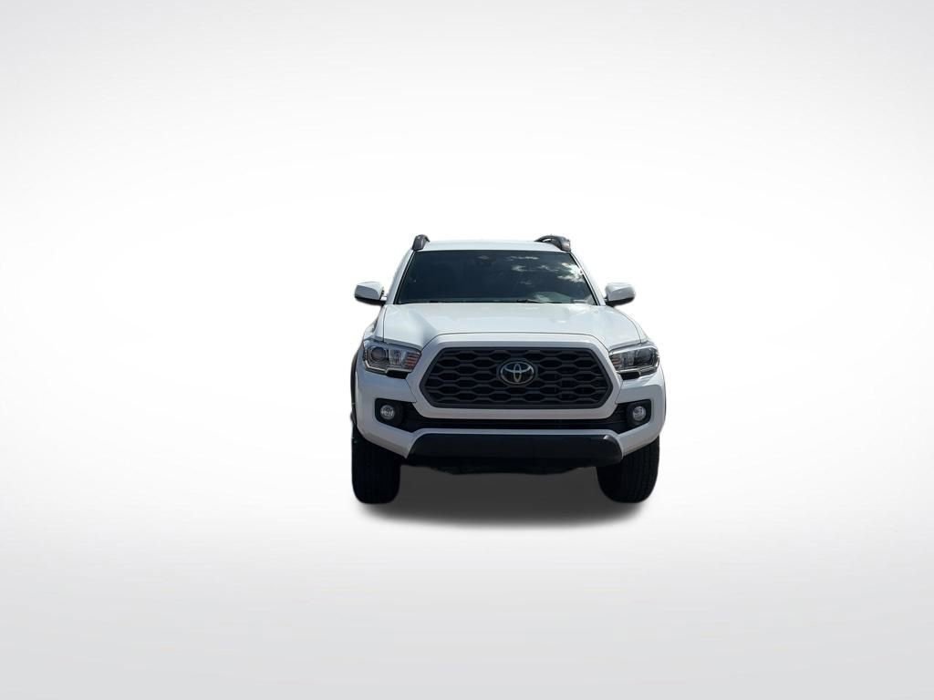 Used 2022 Toyota Tacoma TRD Off-Road AWD/4WD image 8