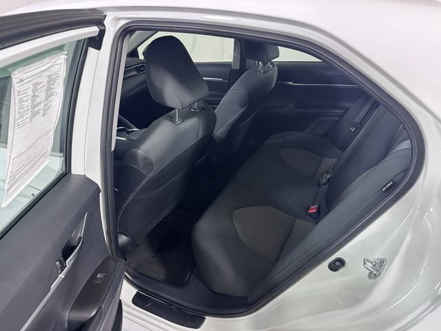 Used 2023 Toyota Camry LE FWD image 14