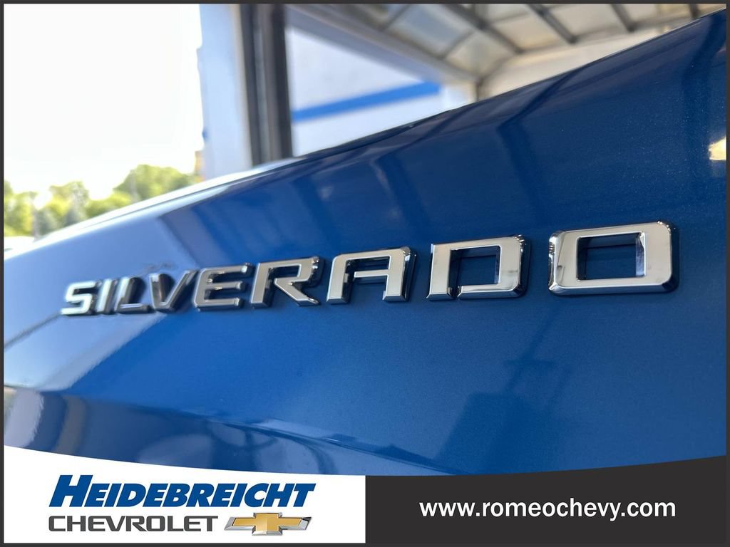 Certified 2022 Chevrolet Silverado 1500 LTZ w/ Technology Package AWD/4WD image 39