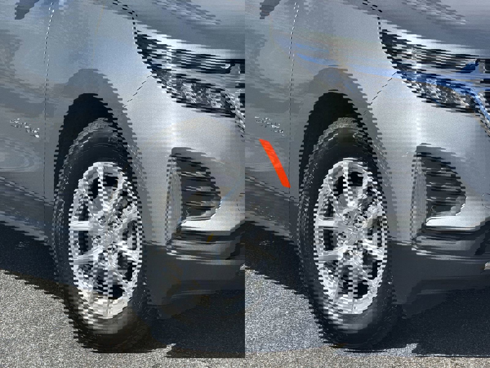 Used 2024 Chevrolet Equinox LT image 13