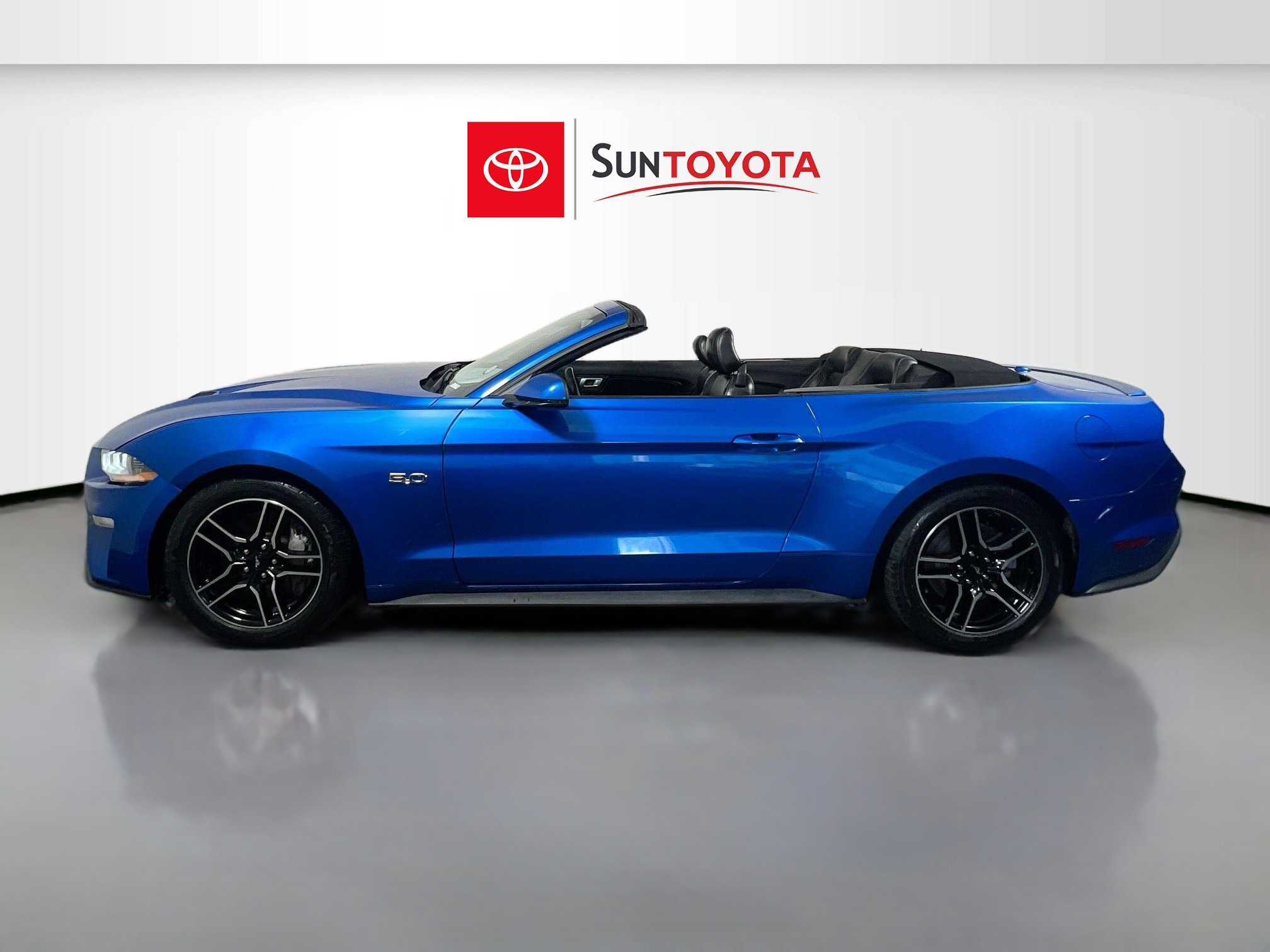 Used 2020 Ford Mustang GT Premium w/ Equipment Group 401A image 41