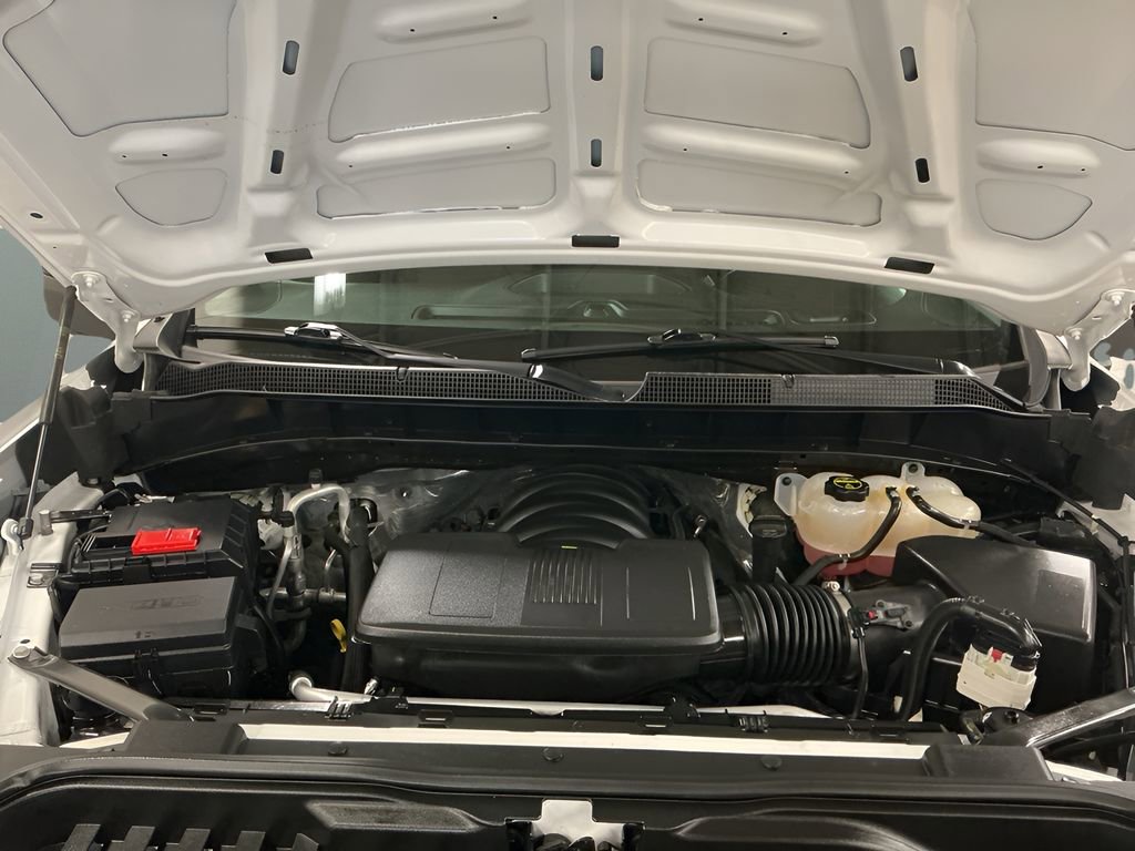 Used 2025 Chevrolet Silverado 1500 W/T w/ WT Value Package image 3