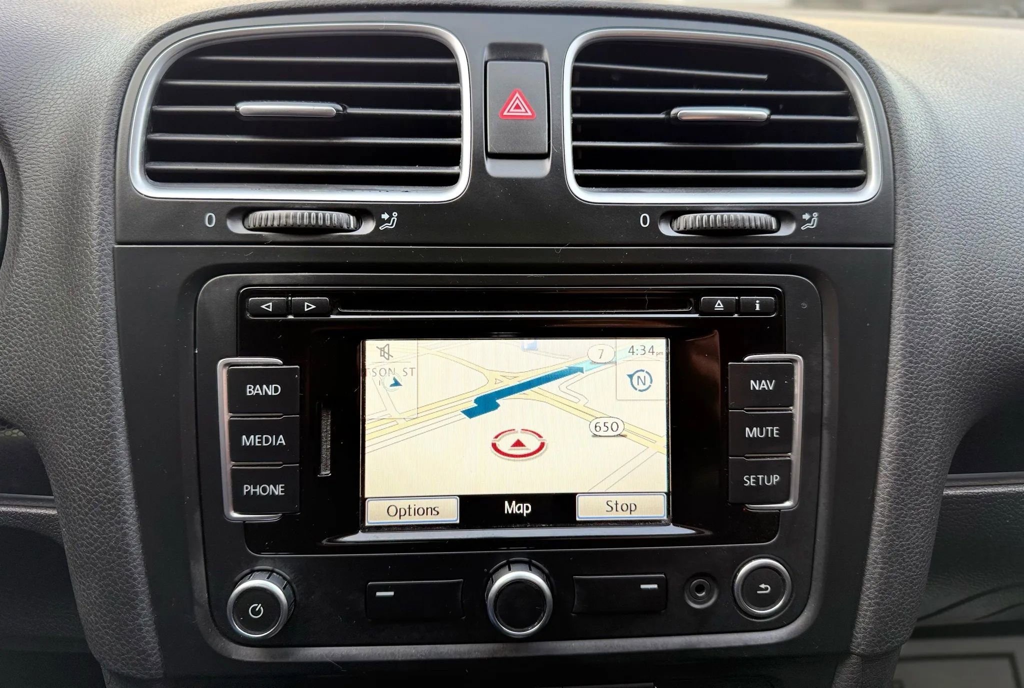 Used 2014 Volkswagen GTI Driver's Edition image 17