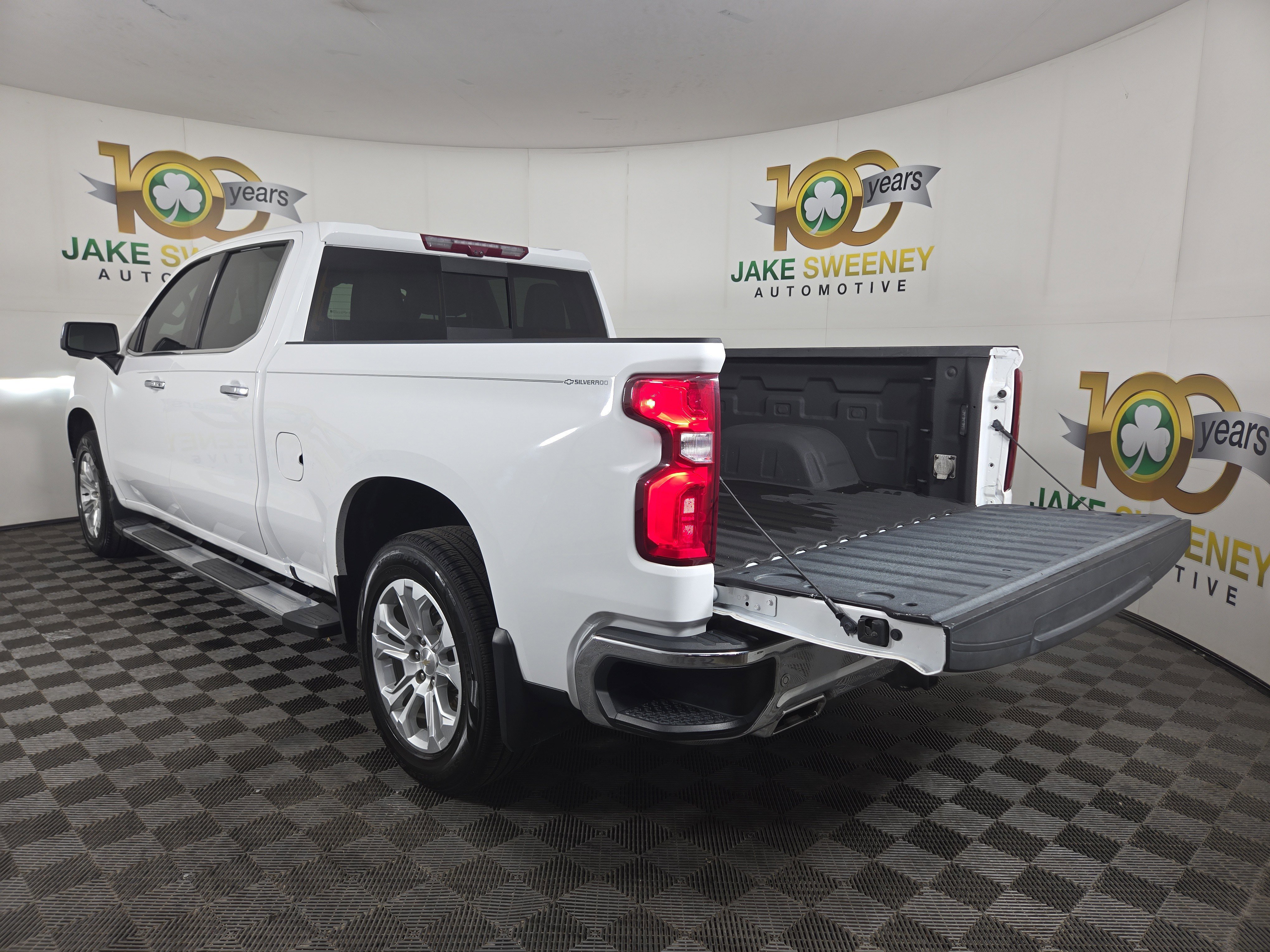 Certified 2022 Chevrolet Silverado 1500 LTZ w/ LTZ Premium Package image 31