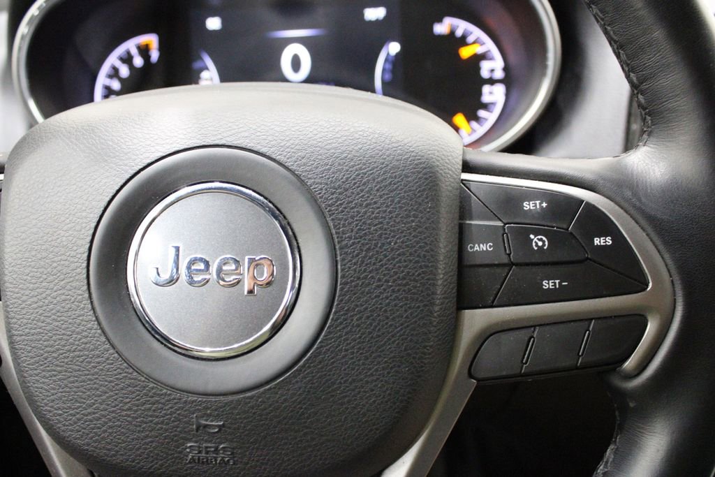 Used 2022 Jeep Grand Cherokee Laredo X image 27