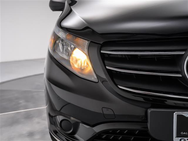 Used 2023 Mercedes-Benz Metris Passenger image 11