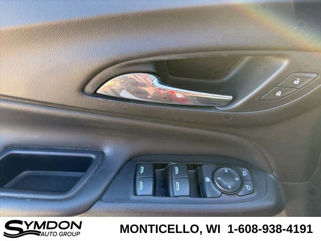 Used 2019 Chevrolet Equinox LT image 16