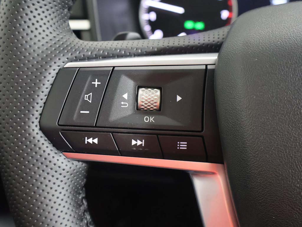 New 2026 Mitsubishi Outlander SE FWD image 42