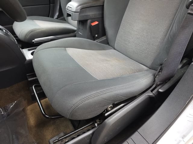 Used 2014 Jeep Compass Sport FWD image 29