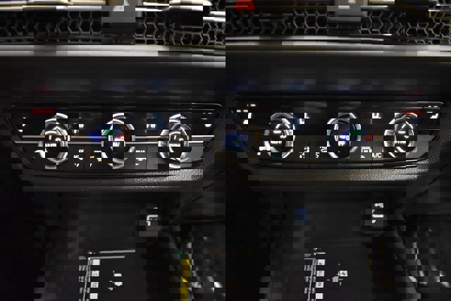 Used 2025 Honda HR-V EX-L image 30