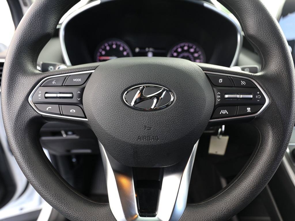 Used 2023 Hyundai Santa Fe SE FWD image 15