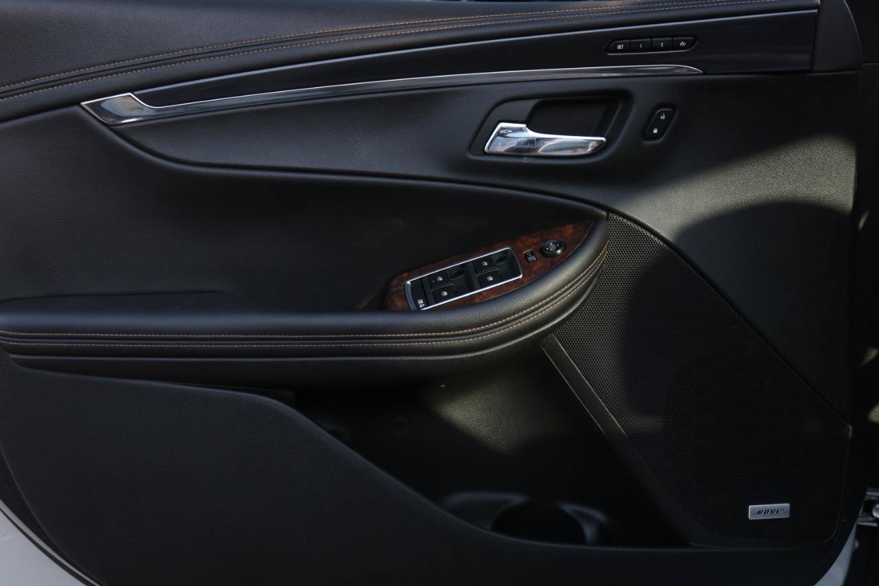 Used 2014 Chevrolet Impala LTZ FWD image 18