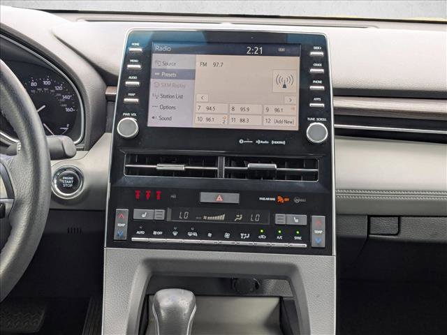 Used 2019 Toyota Avalon XLE w/ Moonroof Package image 14