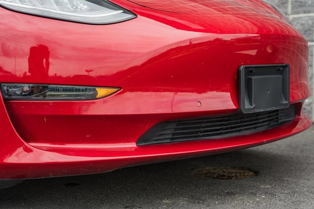 Used 2018 Tesla Model 3 Long Range AWD/4WD image 14