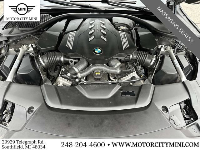Used 2022 BMW 750i xDrive w/ Executive Package image 14
