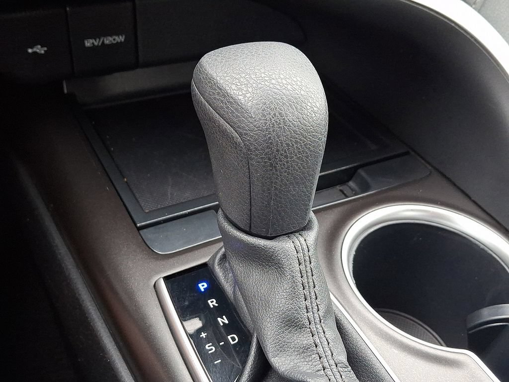 Used 2024 Toyota Camry LE FWD image 16