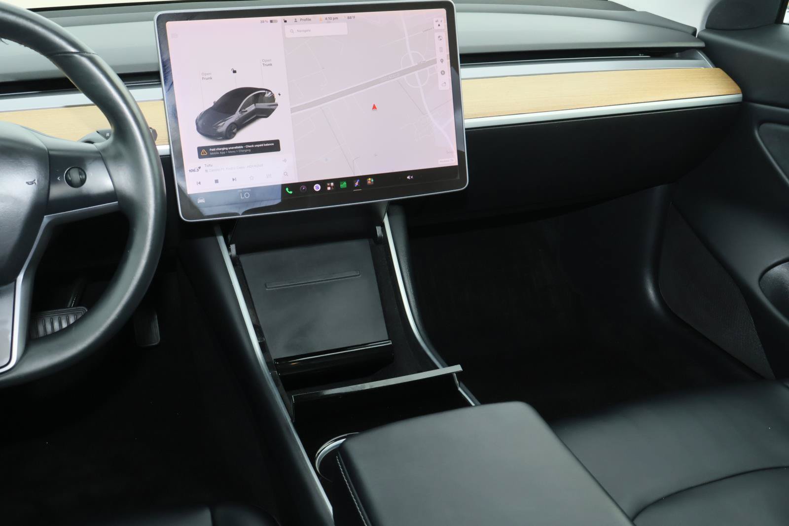 Used 2018 Tesla Model 3 Long Range RWD image 10