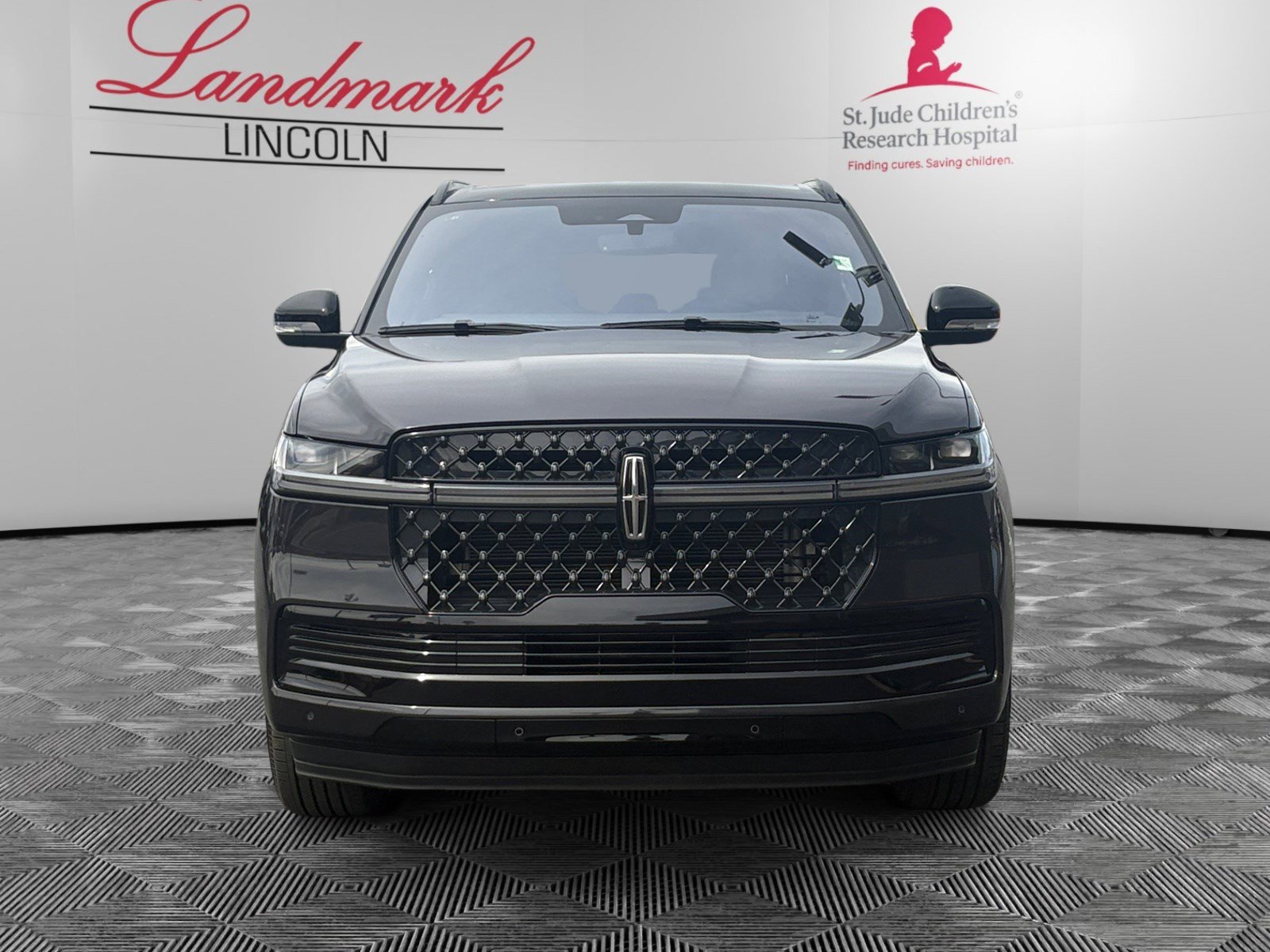 Certified 2025 Lincoln Navigator L Black Label image 8