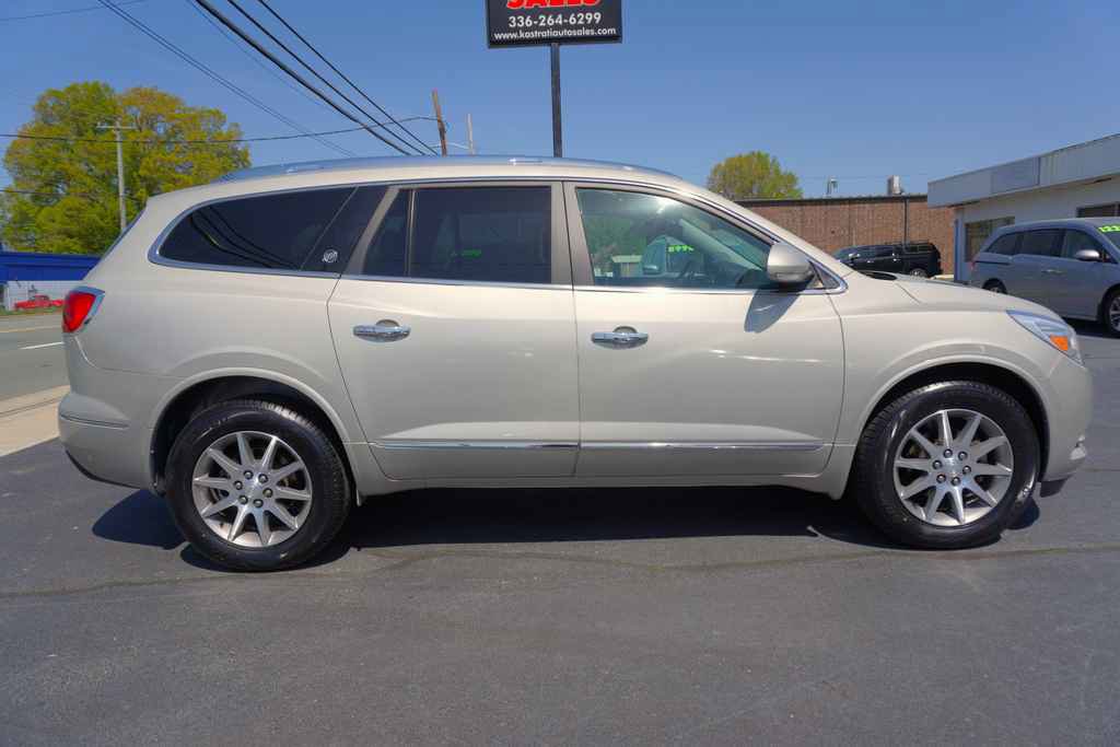 Used 2016 Buick Enclave Leather image 5