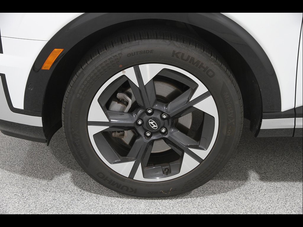 Certified 2026 Hyundai Palisade Limited AWD/4WD image 23