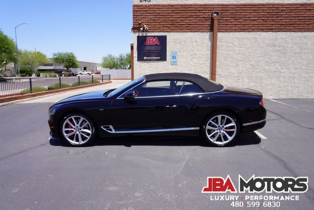 Used 2022 Bentley Continental GT image 37
