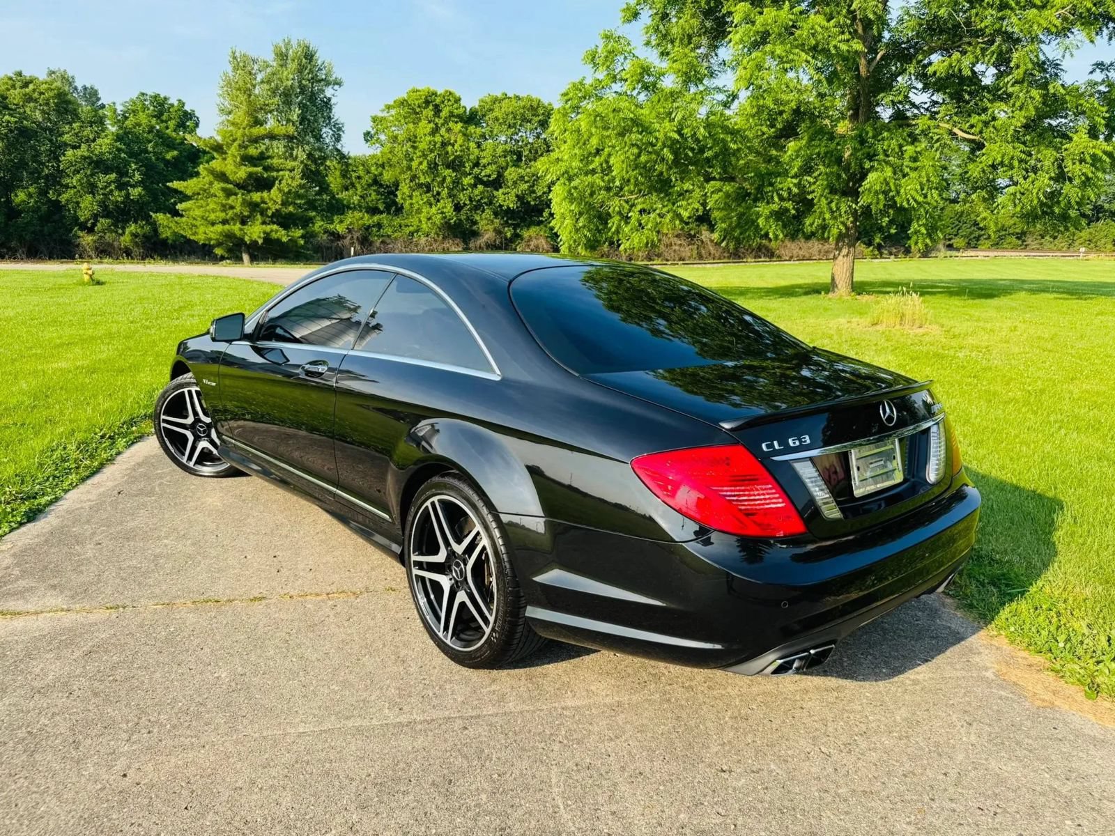 Used 2012 Mercedes-Benz CL 63 AMG image 27