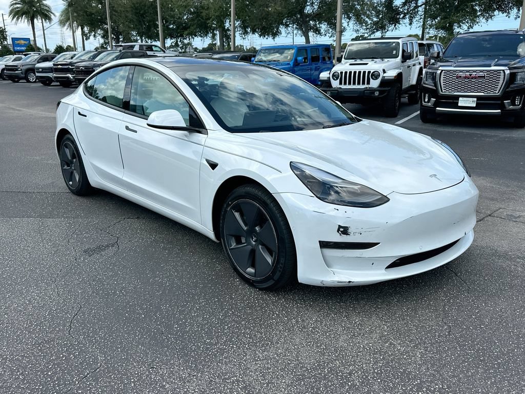 Used 2021 Tesla Model 3 Standard Range Plus RWD image 3
