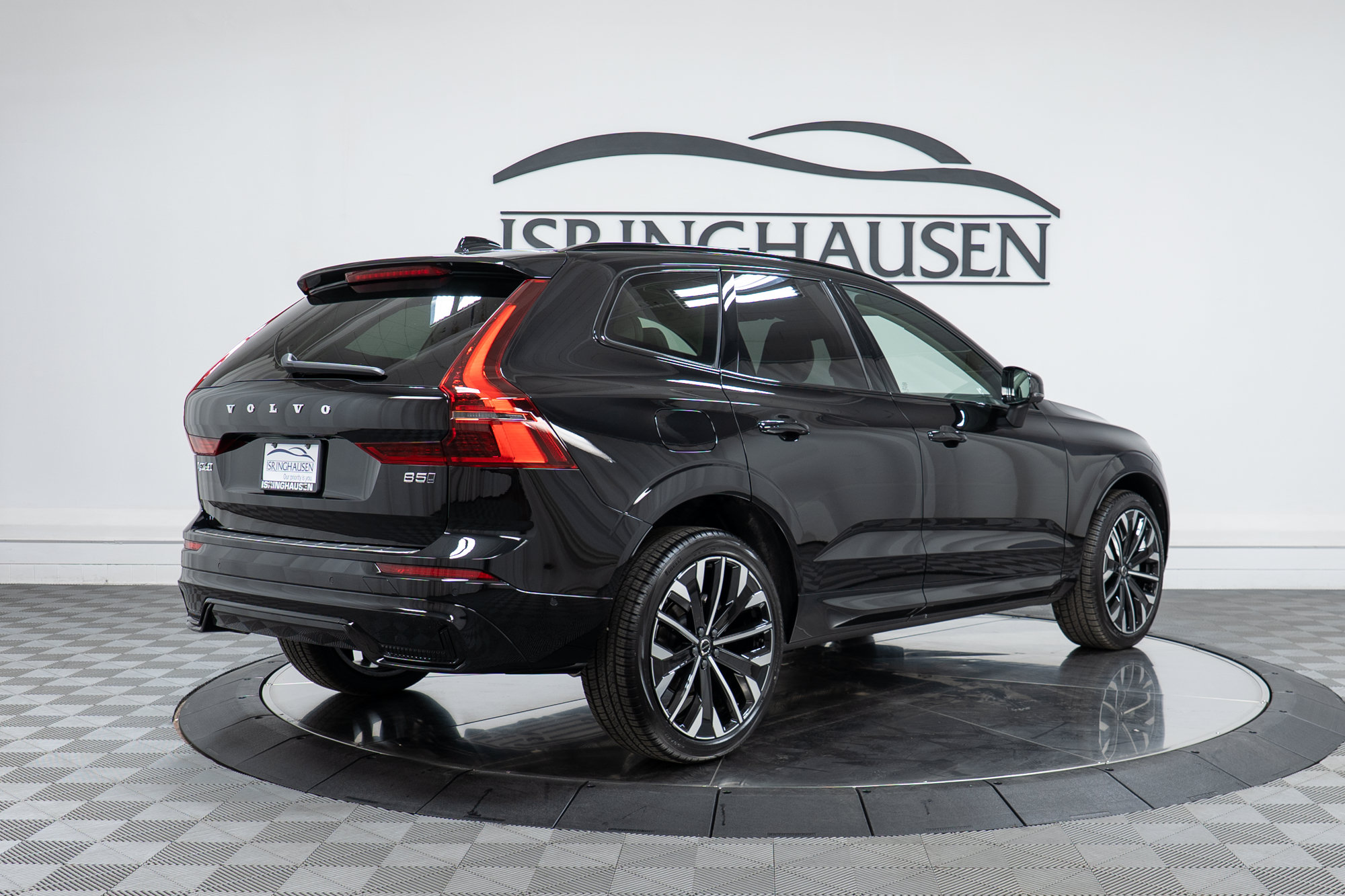 New 2027 Volvo XC60 B5 Ultra AWD/4WD image 5