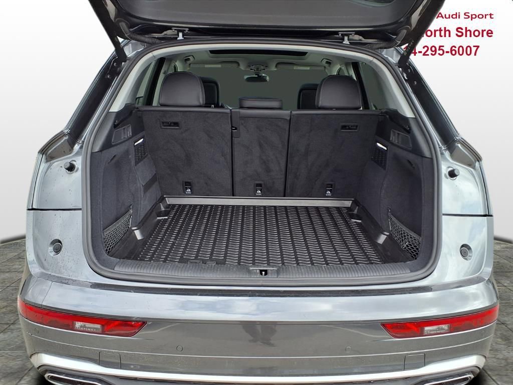 Used 2023 Audi Q5 2.0T Premium Plus w/ Premium Plus Package image 7