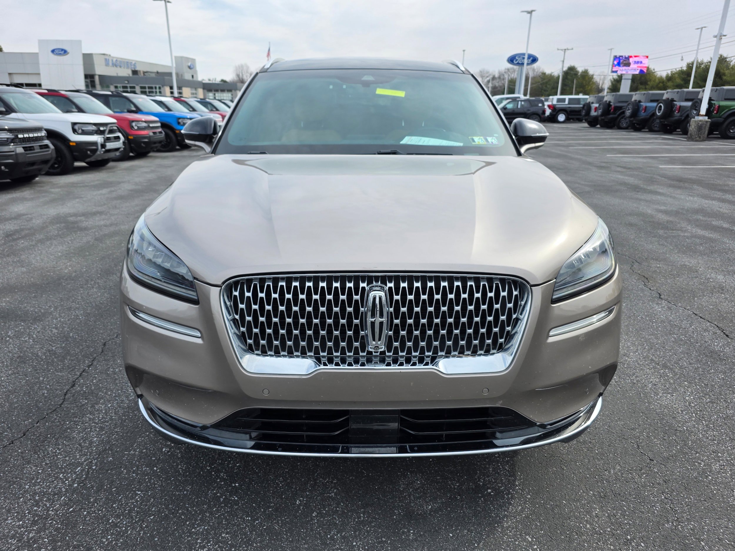 Used 2020 Lincoln Corsair Reserve w/ Equipment Group 201A AWD/4WD image 8
