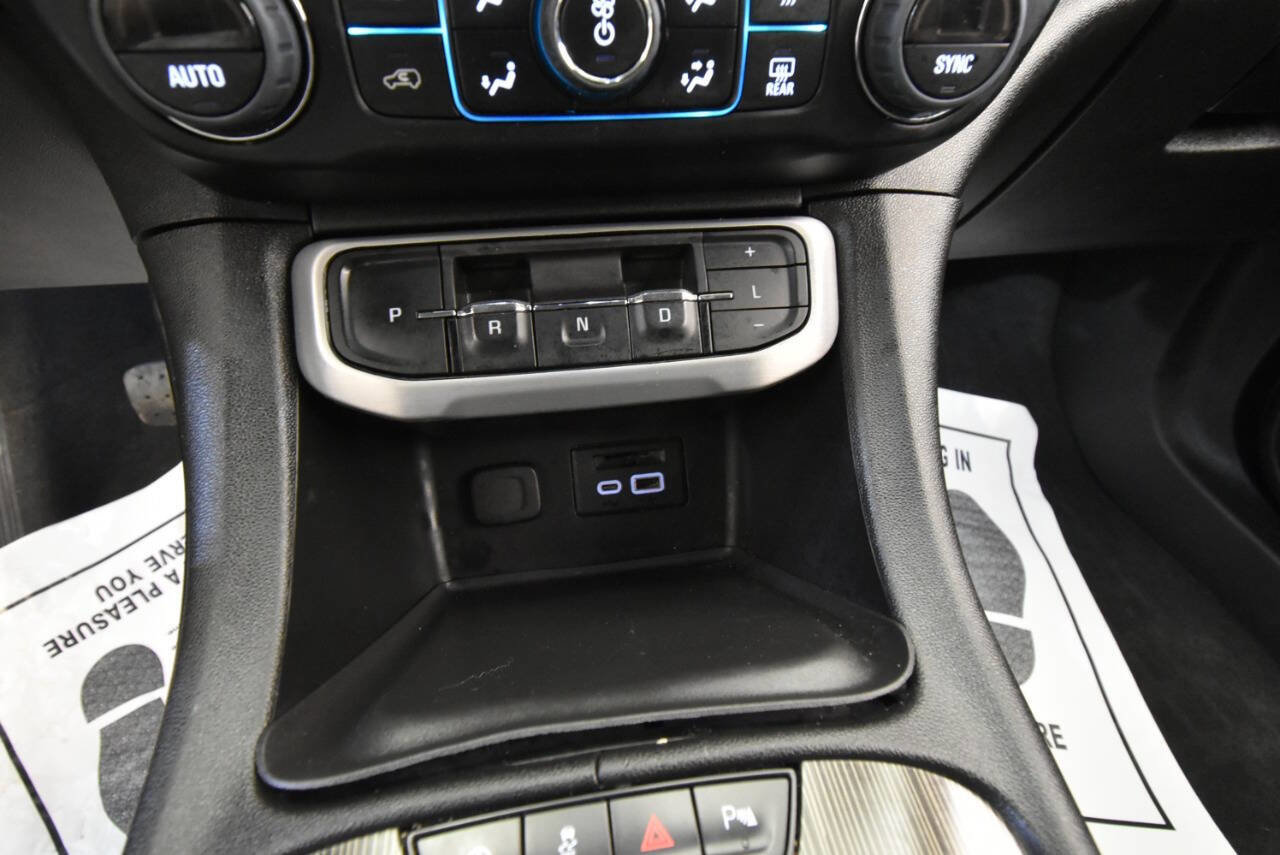 Used 2023 GMC Acadia SLT w/ Preferred Package AWD/4WD image 24