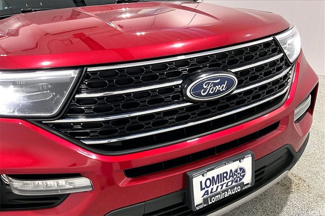 Used 2021 Ford Explorer XLT image 35