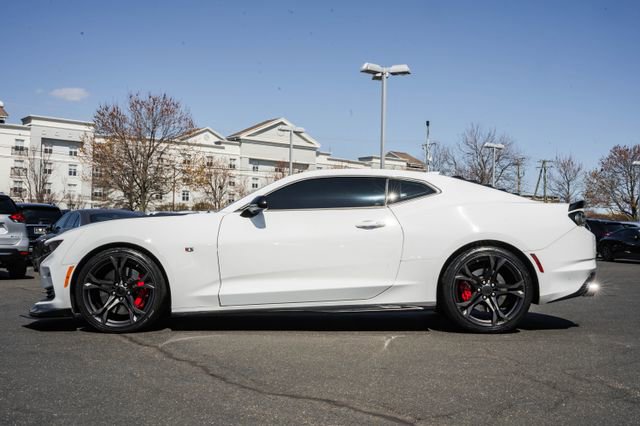 Used 2019 Chevrolet Camaro SS image 4