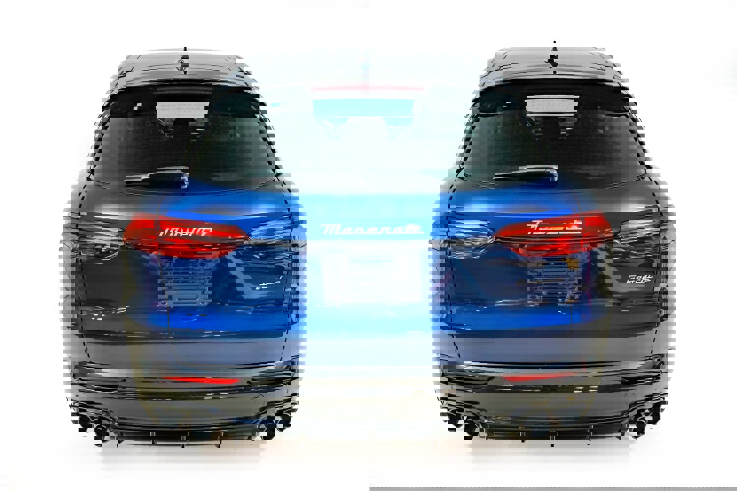 Used 2025 Maserati Grecale Modena image 5