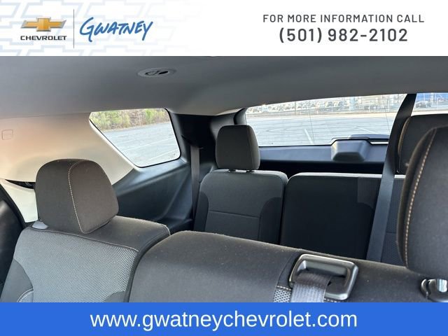 Used 2021 Chevrolet Traverse LS image 23