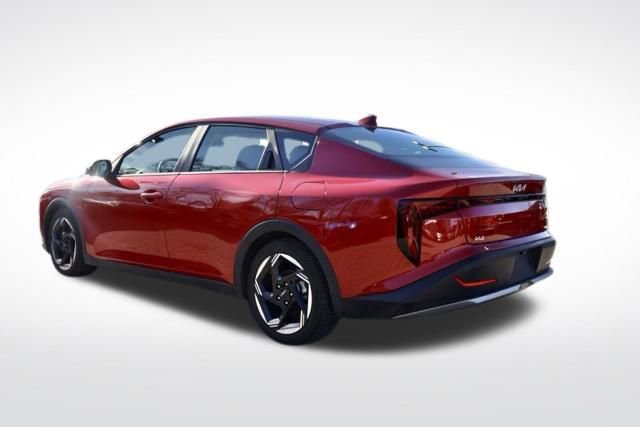 Used 2025 Kia K4 EX image 9