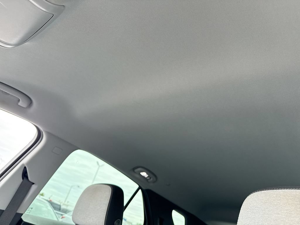 Used 2024 Chevrolet Equinox LS w/ Midnight Edition FWD image 22
